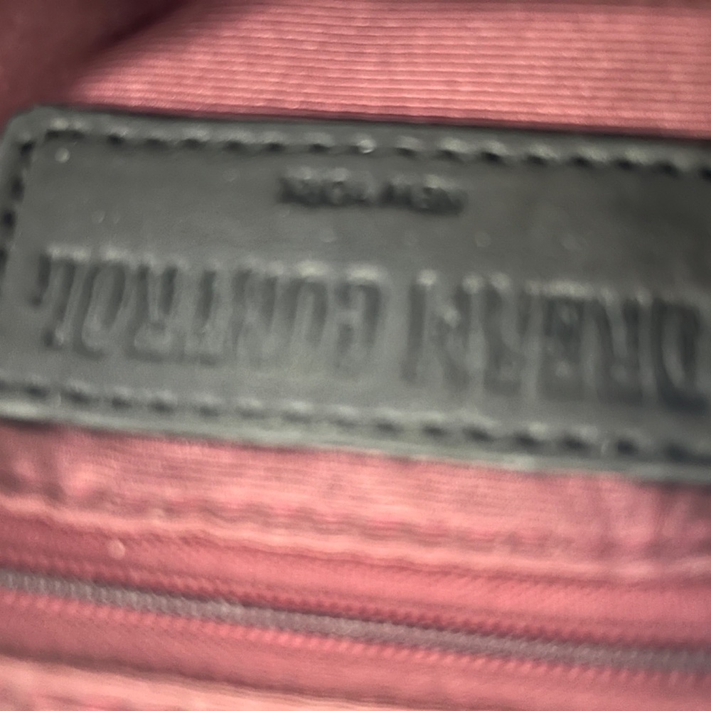 Purse - Picture 3 of 4